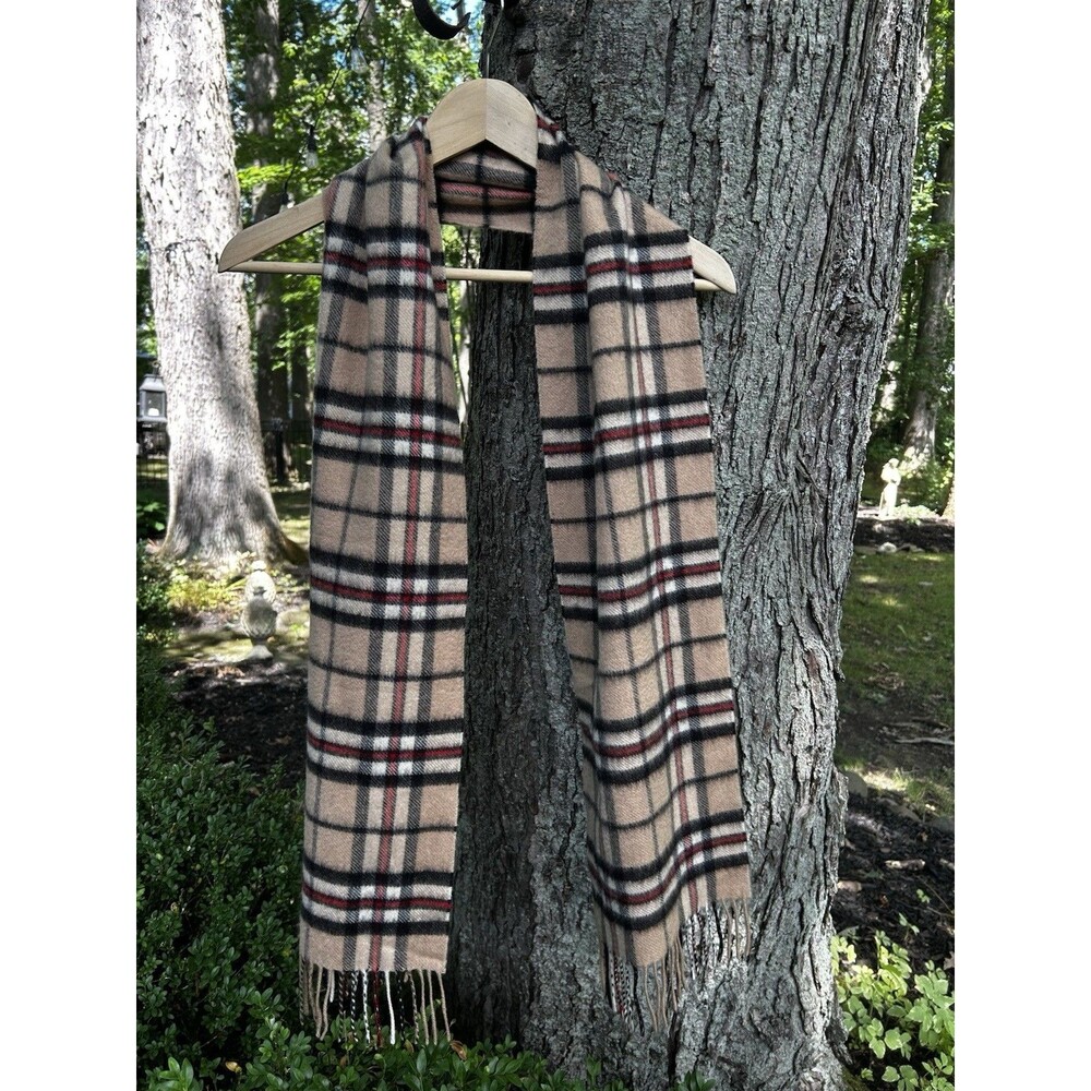 Johnstons of Elgin 100% Cashmere Scarf Made in Scotland Plaid Fringe Nova Check - Picture 2 of 5